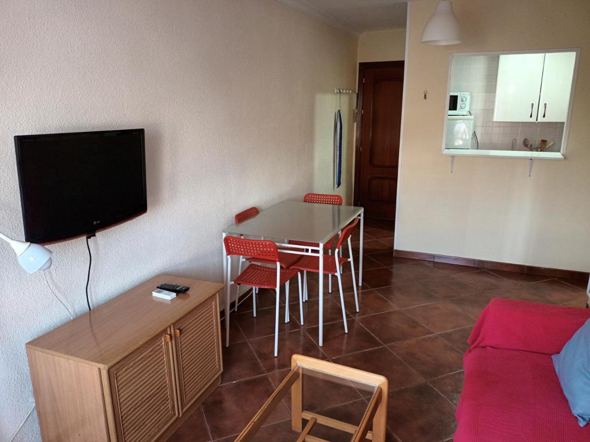 Apartamentos Vialia Sol Y Playa Malaga Exterior photo