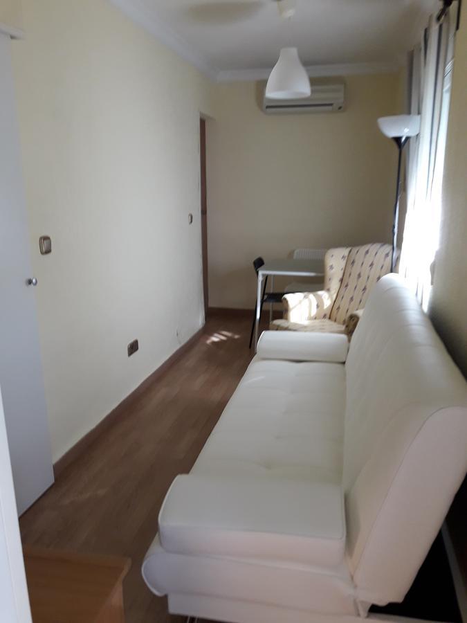 Apartamentos Vialia Sol Y Playa Malaga Exterior photo